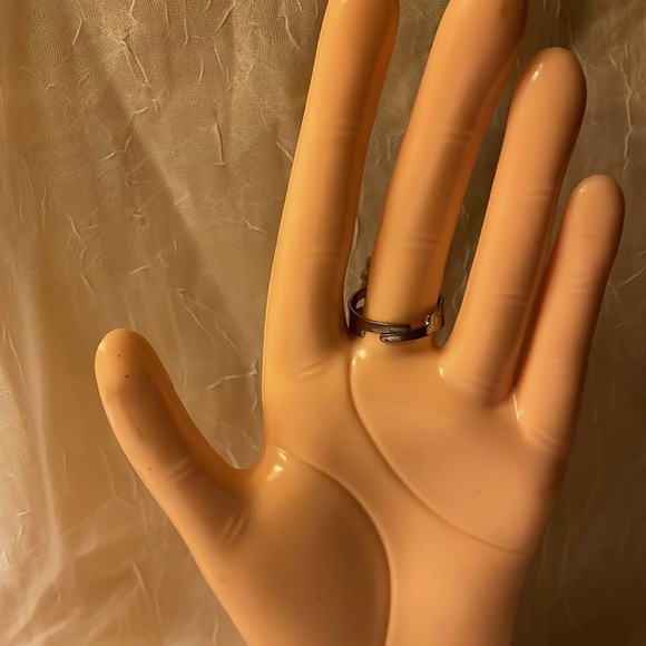 Costume ring bundle-1 is adjustable with brown cluster & acrylic pin sz 8-1/2 - Picture 7 of 15